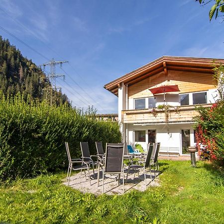 Villa Regenbogenhaus Mayrhofen Exterior foto